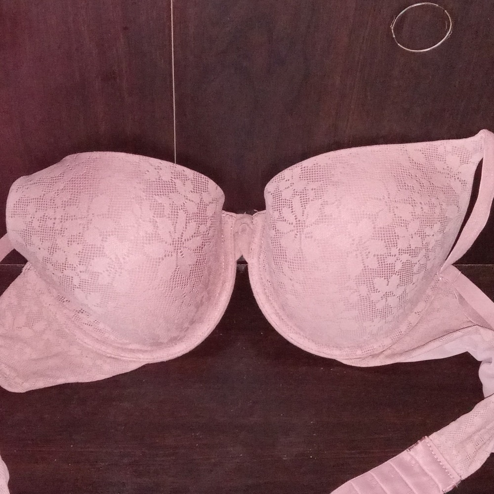 34C Old Navy Floral Dusty Rose Underwire Lace Back Closure T-Shirt Padded‎ Bra